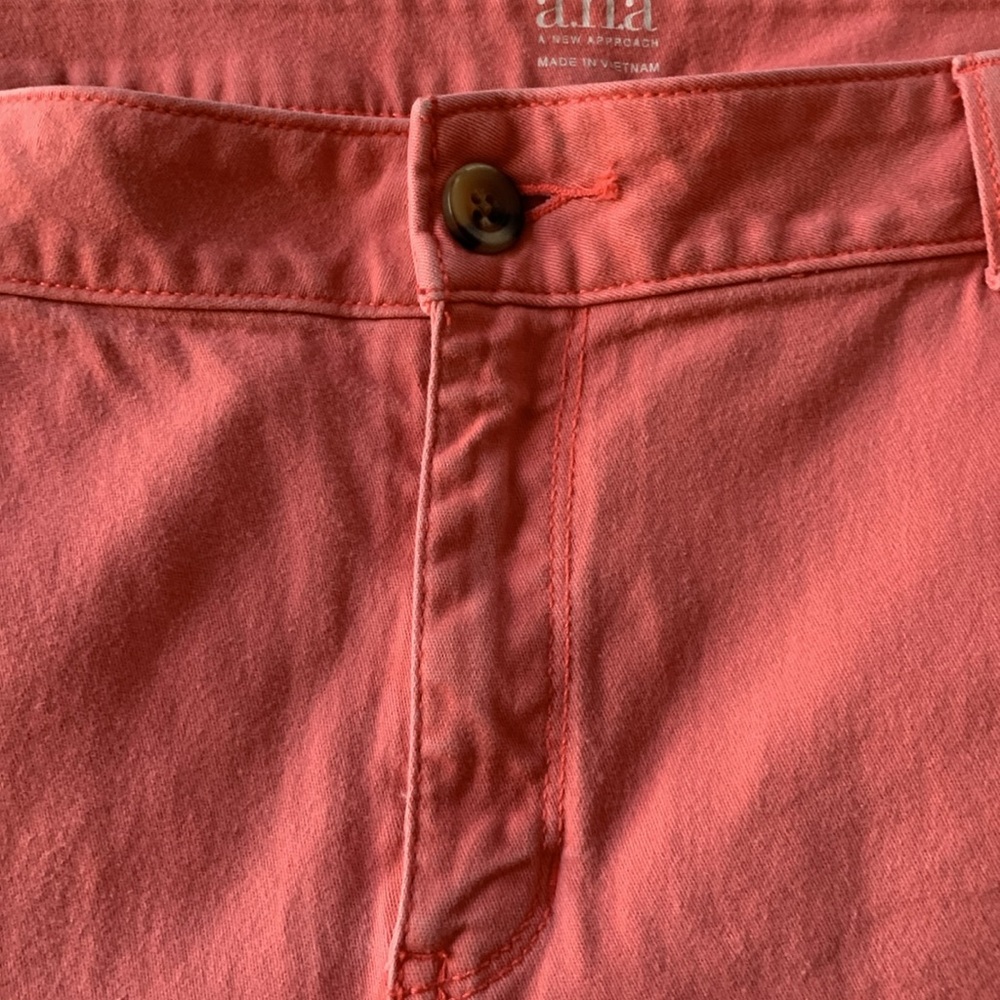 a.n.a Twill Bermuda Shorts Lightweight Cotton Blend EUC - Picture 5 of 10